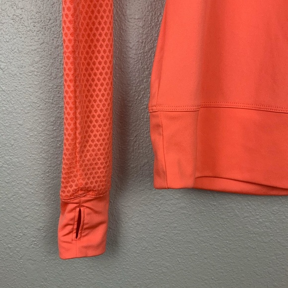 COPY - Light Weight Nike DriFit Hoodie - Picture 3 of 15